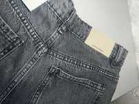 Jeans direitas com brilho