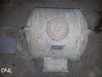 Motor Elétrico 1440 rpm; Freq: 50; A: 5,9; HP: 5