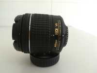 Objetiva Nikon AF-P DX 18-55mm f/3.5-5.6G VR