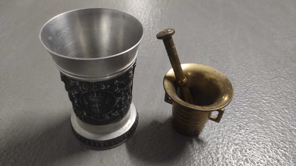 Moździerz i puchar z Gdańska