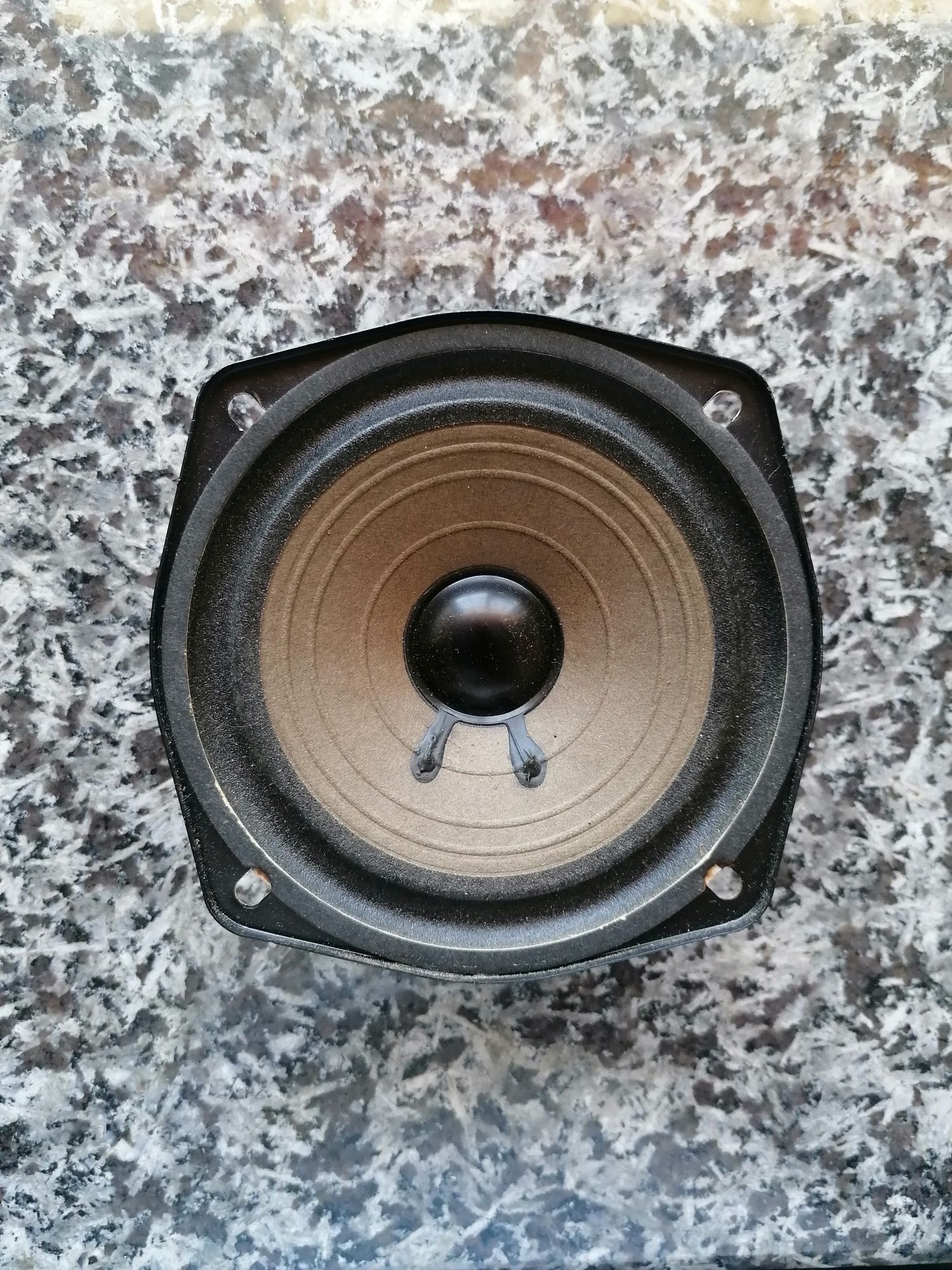 Coluna Woofer Pioneer 11,5cm - 6Ohm