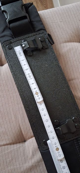 Pas biodrowy do sterowników