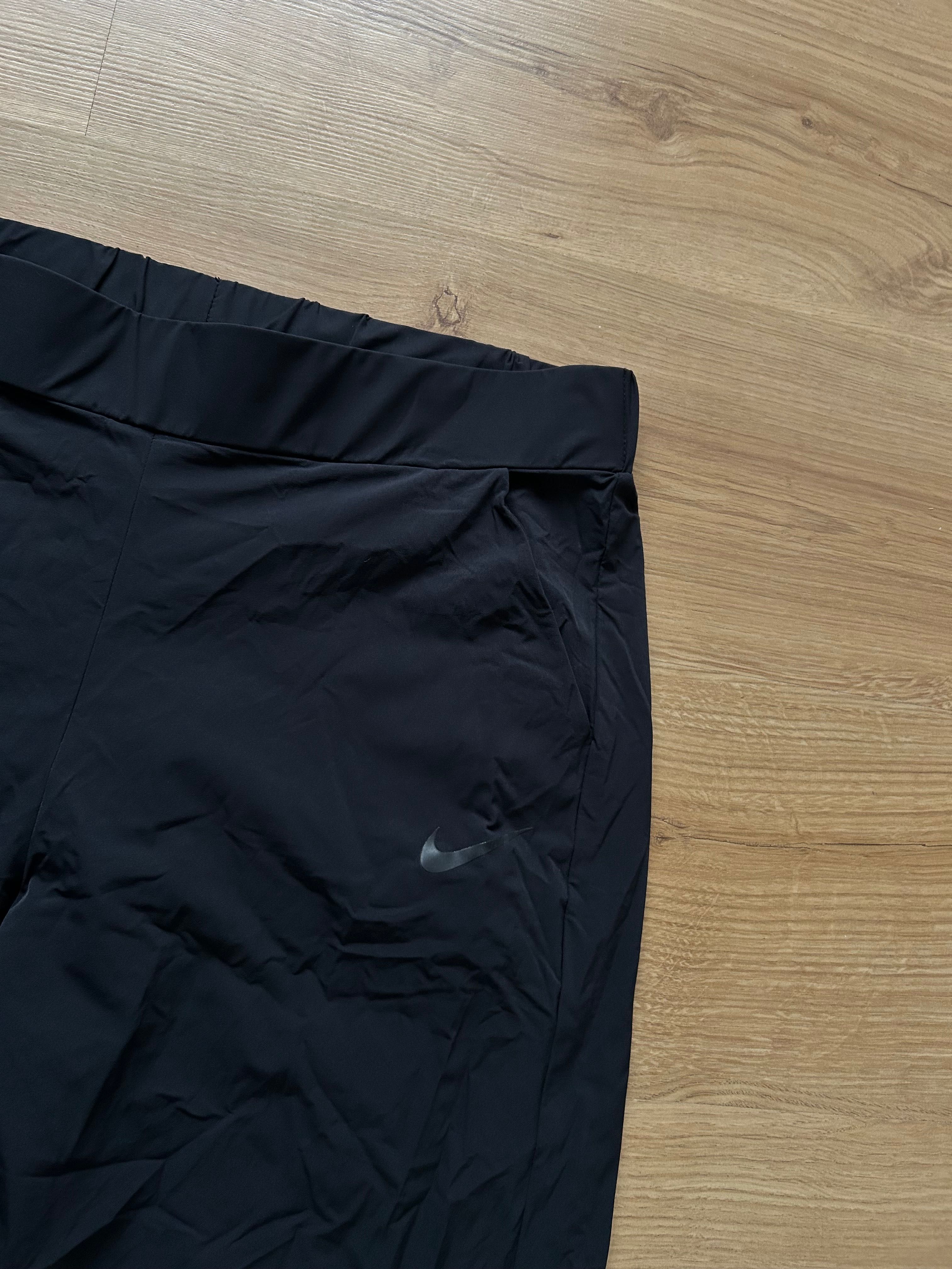 Женские штаны Nike techfleece