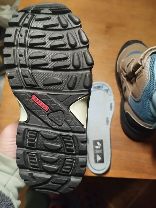 Демісезонні черевики Adidas на хлопчика 23 р.