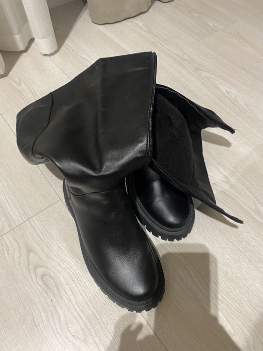 Чоботи сапожки шкіряні.