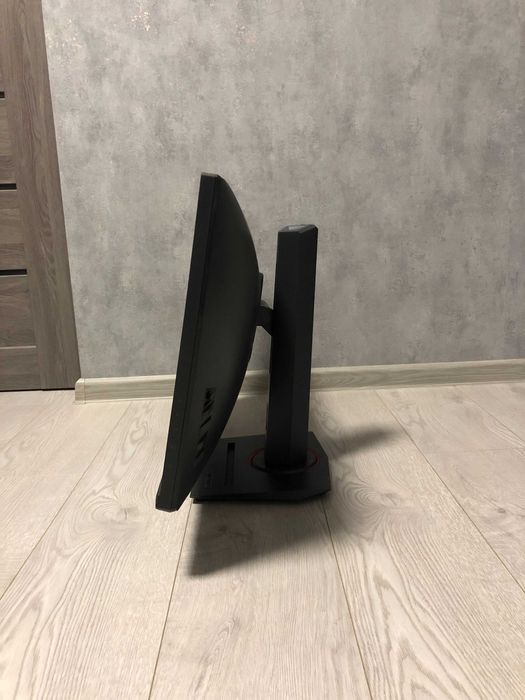 Ігровий монітор Asus ROG Strix XG27ACMG / 27” / QHD / 270 hz / 1ms