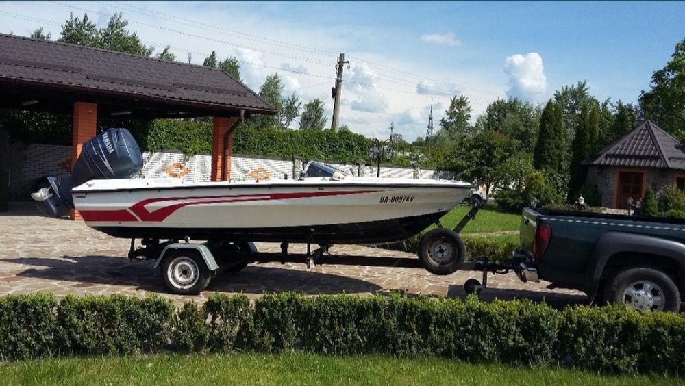 Лодка Италия +Мотор YAMAHA F100 FETL +лафет