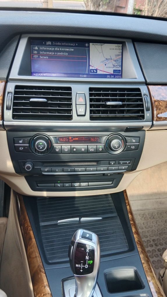 BMW X5 E70 3.0D komforty panorama, nowy rozrząd, stały 4x4
