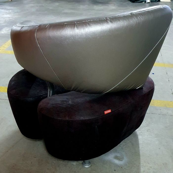 Cadeirão design preto e cinza prateado/prata