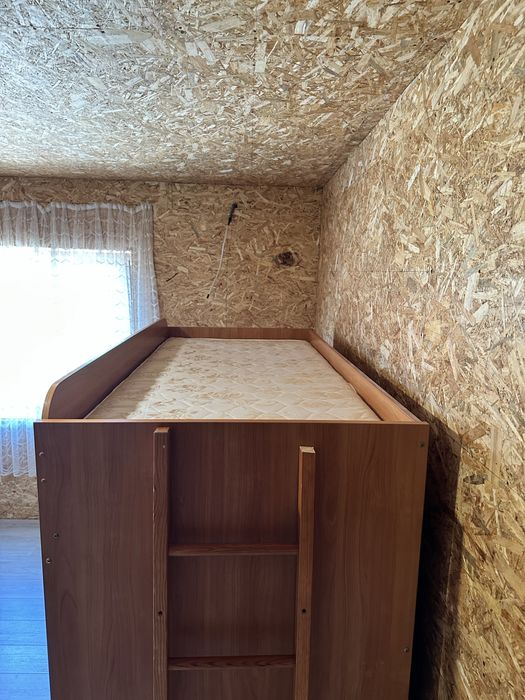 Двох ярусне ліжко самовивіз