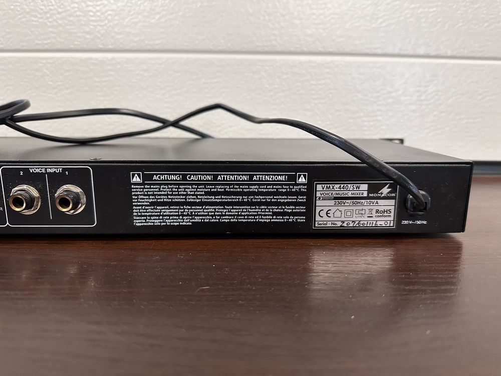 Monacor VMX-440/SW – 4-kanałowy mikser mikrofonowo-liniowy