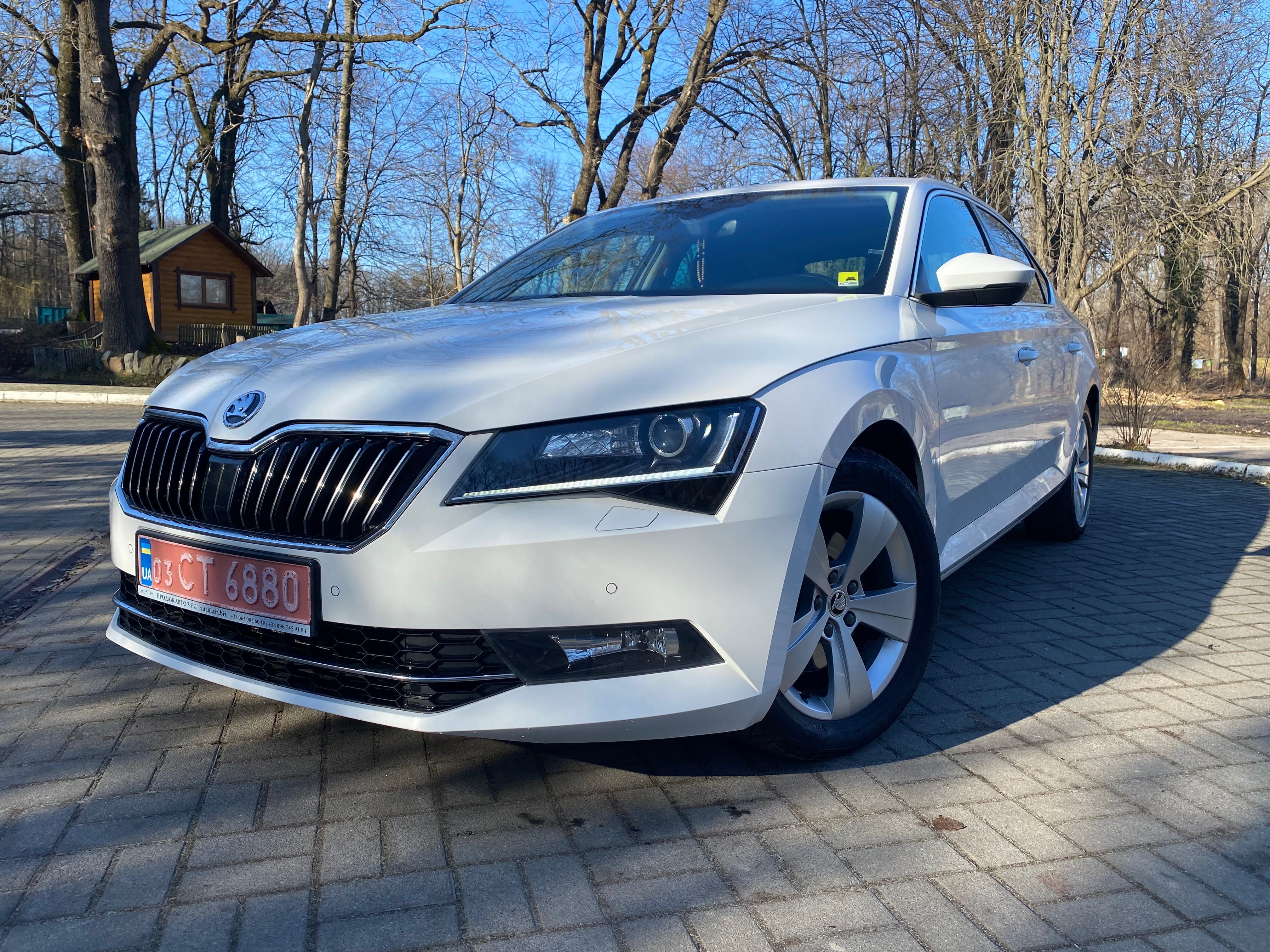 Skoda super B 2019r