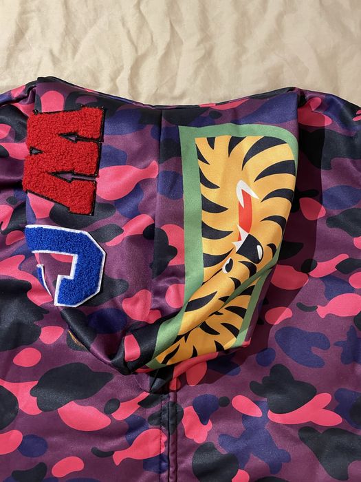 Bluza z kapturem z pelnym zamkiem shark monster jak WGM