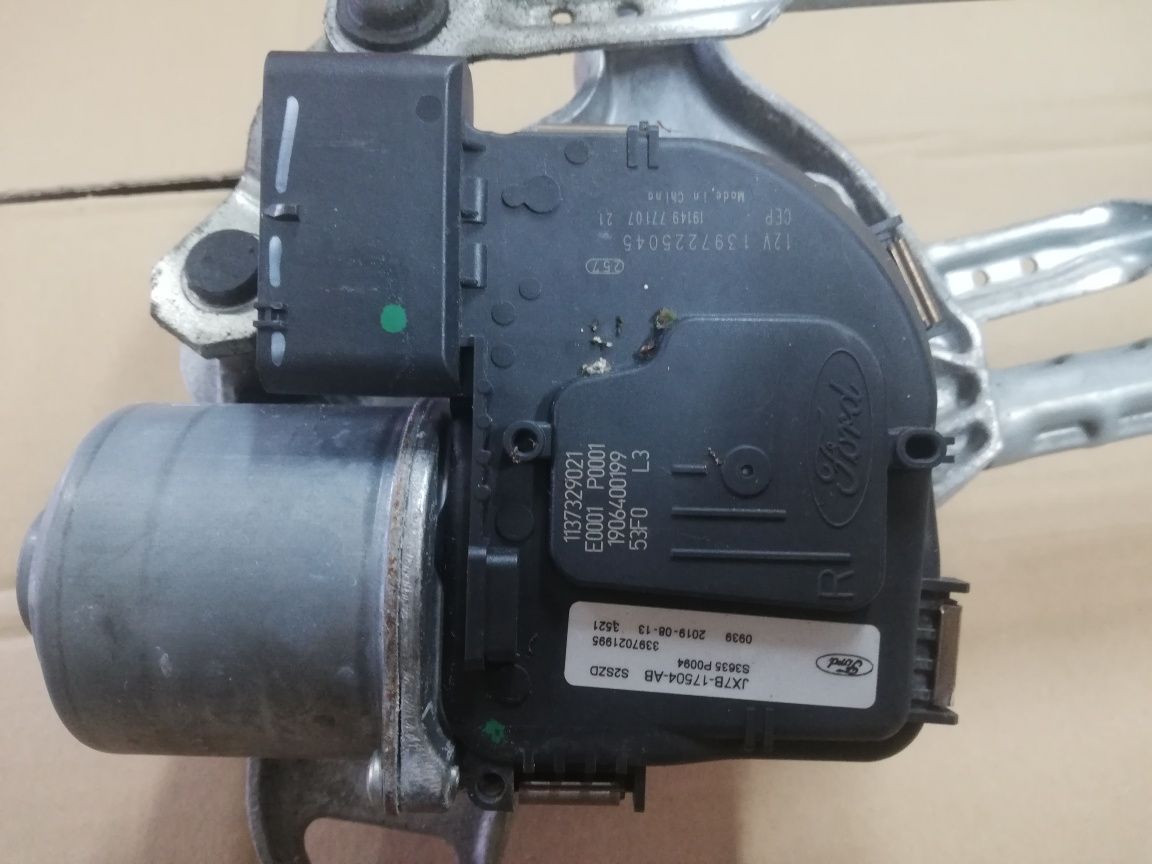 Silniczek mechanizm wycieraczek przednich przód Ford Focus mk4 IV