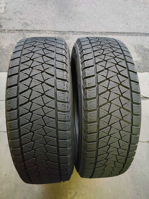 2шт. R17 225 65 шини зимові Bridgestone Blizzak DM-V2 японські липучки