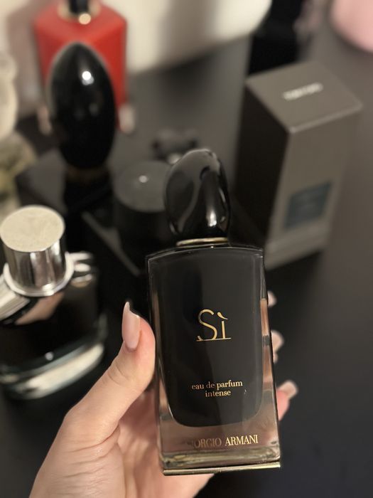Парфум Armani Si intense