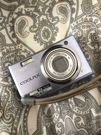 Câmara fotográfica digital para colecionáveis Nikon Coolpix