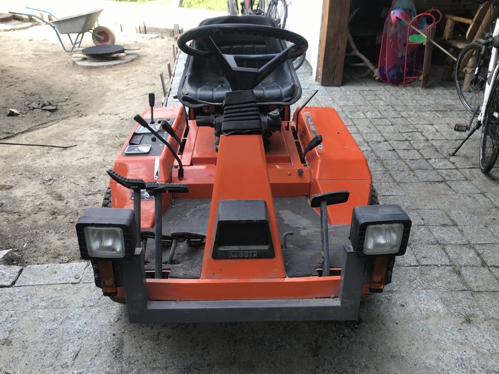 Kosiarka kubota F 2000