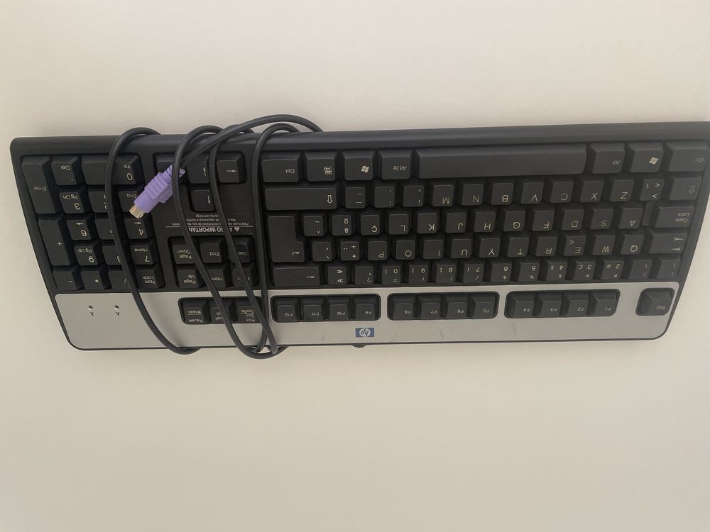 Teclados HP e Compaq com ficha PS/2