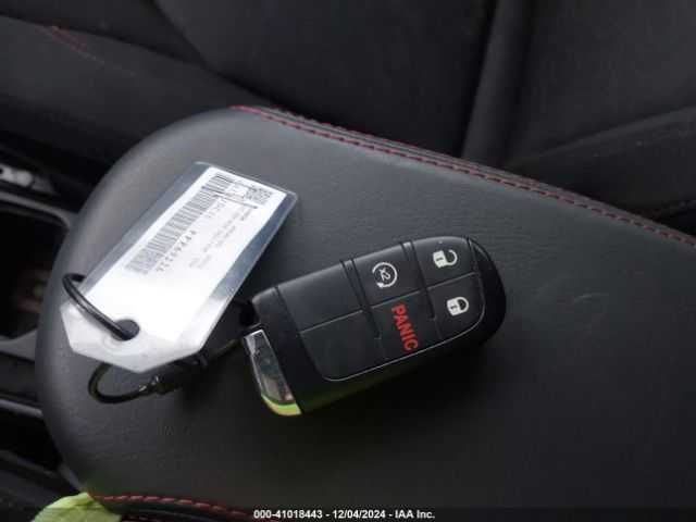 2023 Jeep Renegade Trailhawk 4x4 СРОЧНО