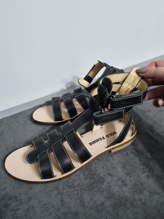Nowe, skórzane sandałki Solo Femme, rozmiar 39