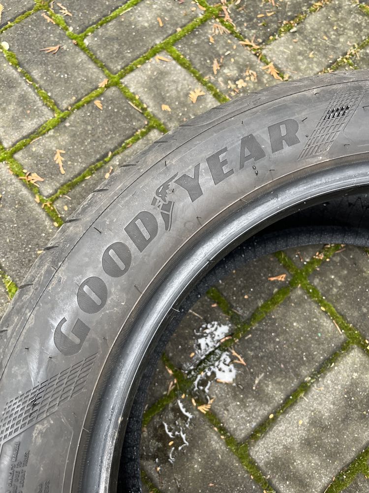 Komplet opon letnich  235/50/18 Continental i GoodYear 2021 i 2022 r