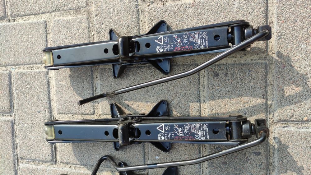 Домкрат Рено Меган 2 , renault megane 2