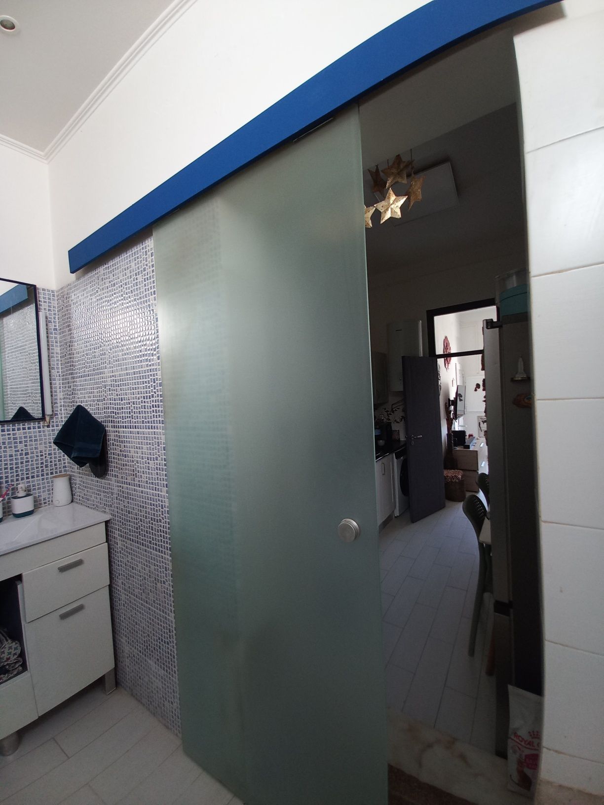 Porta deslizante opaca