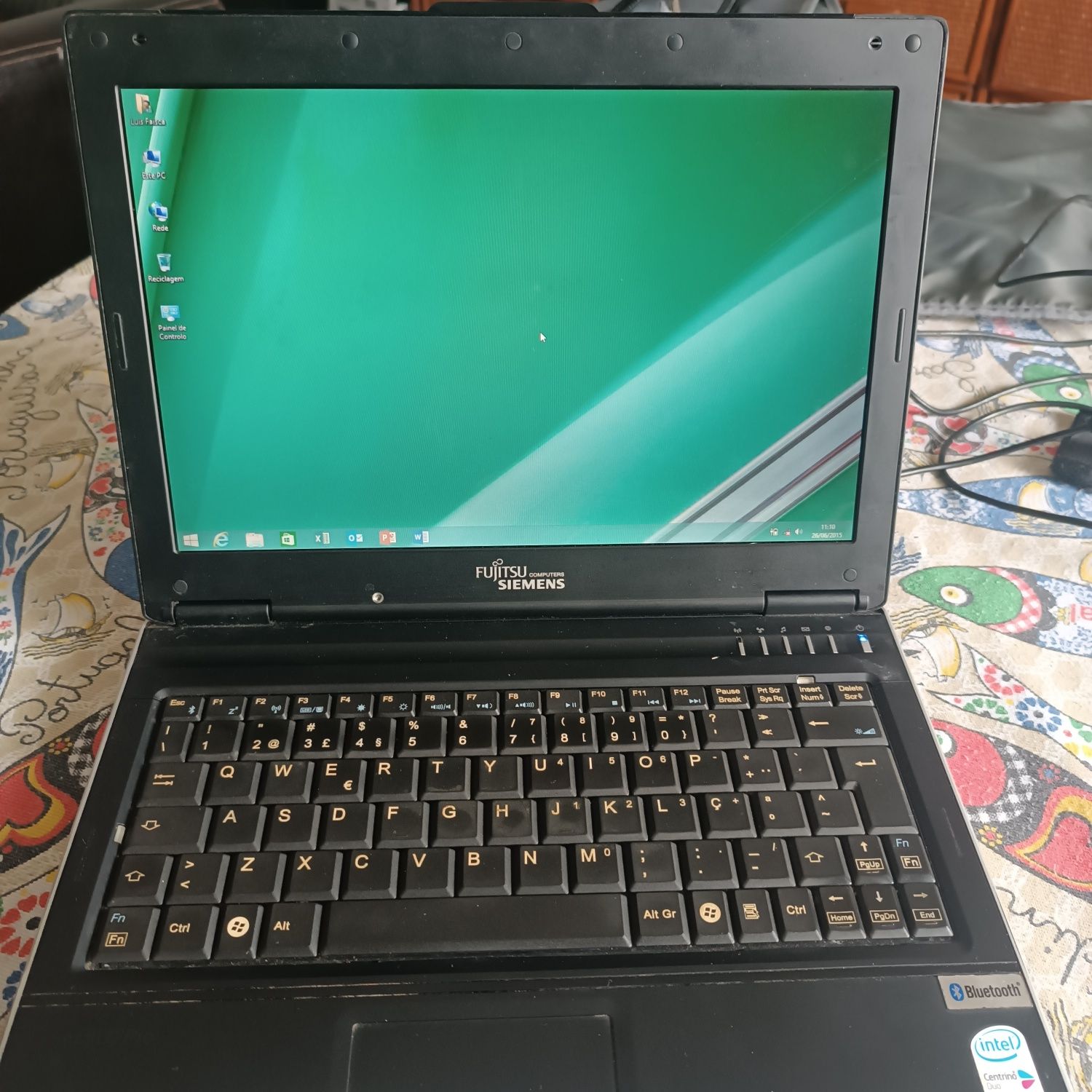 Computador Fujitsu Siemens