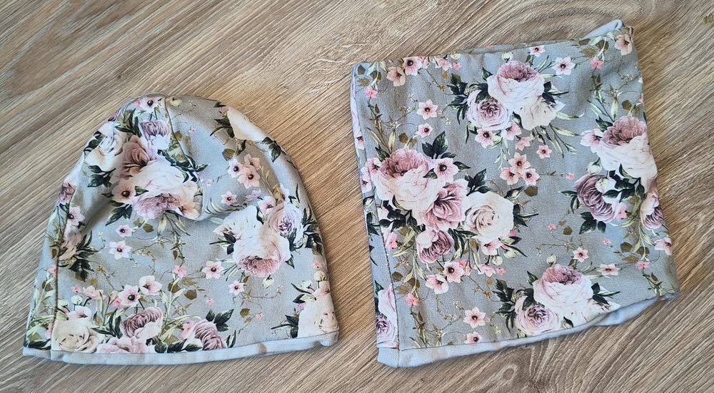 Czapka i komin komplet w kwiaty 50-54