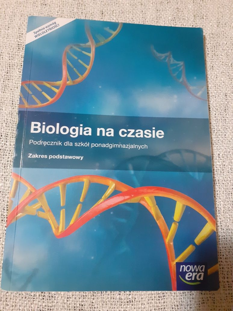Podręczniki liceum technikum wos biologia fizyka historia