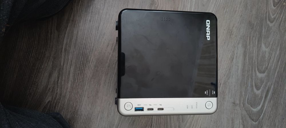 Мережеве сховище QNAP TS-453BT3