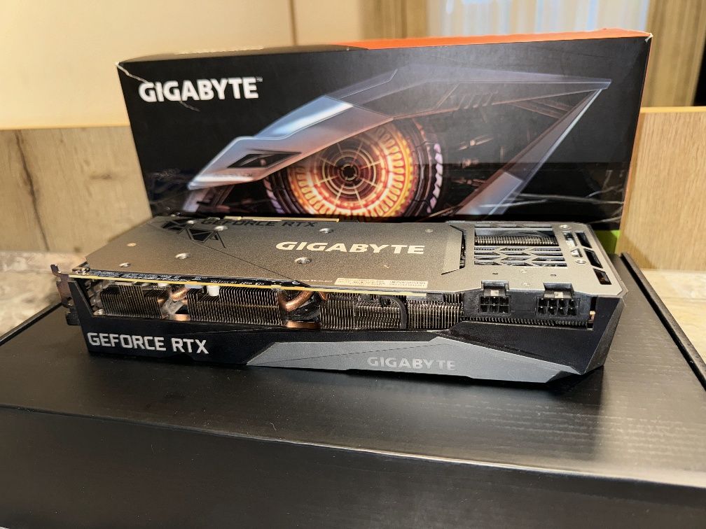 Видеокарта Nvidia RTX 3070 Gigabyte