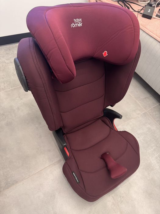 Fotelik 15-36kg Britax Römer Kindfix III M
