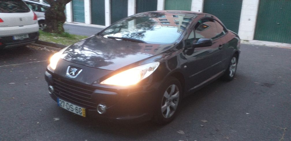 Peugeot 307 1.6 Cabrio (Gasolina).110 Cv.