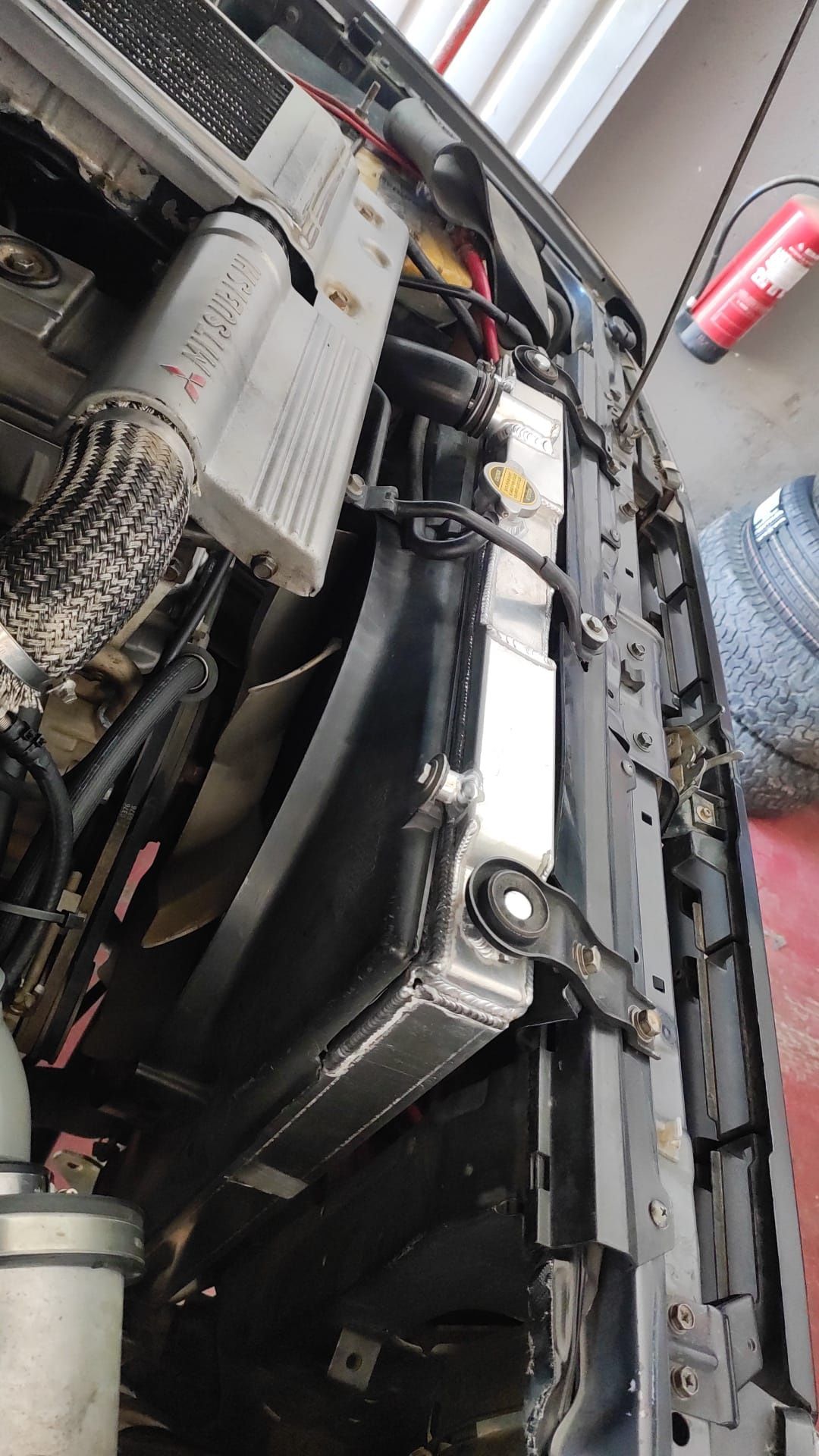 Radiador em Alumínio Reforçado para MITSUBISHI Pajero II 2.8D / 2.8TD