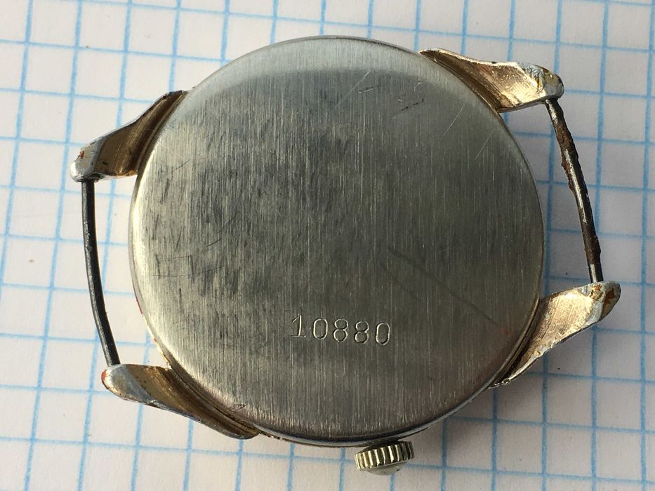 Часы механические Урал СССР на запчасти - на ходу