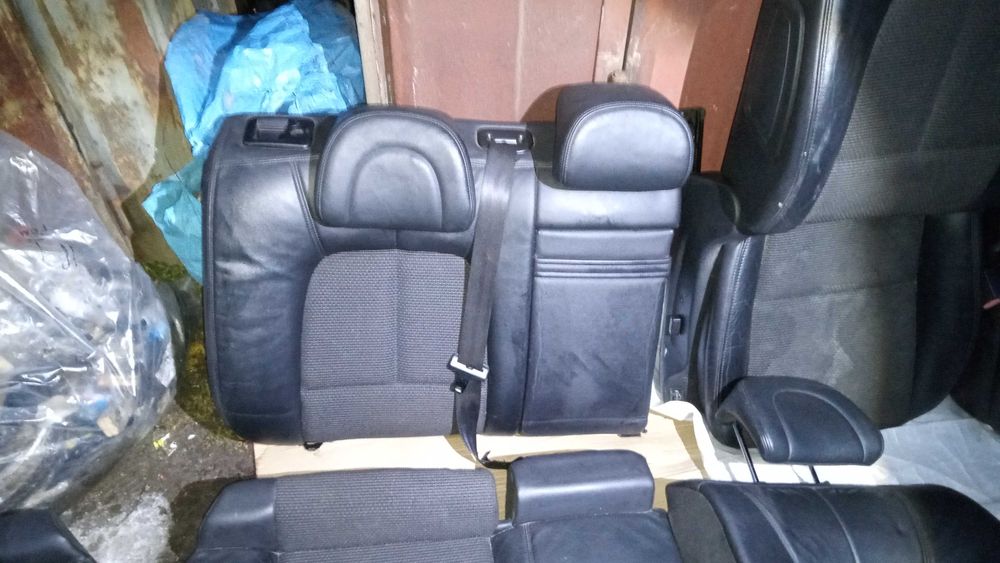 Сидіння та карти дверні до Пежо308,405,406,407,508,605,607,806,Експерт