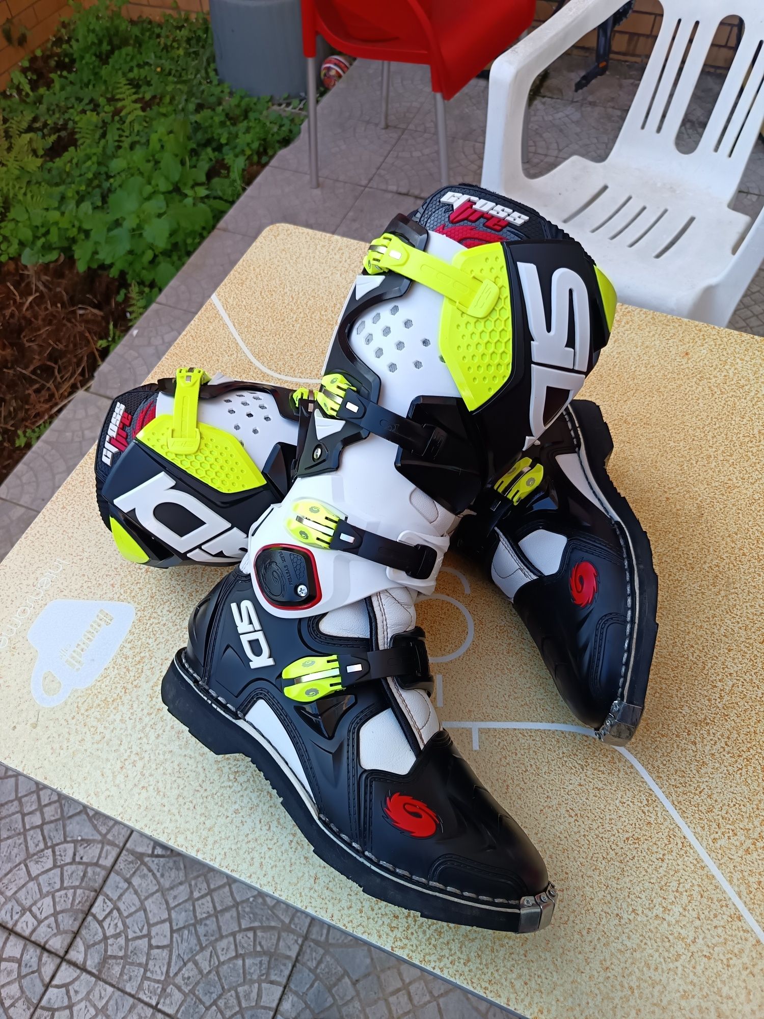 Sidi crossfire tamanho 43