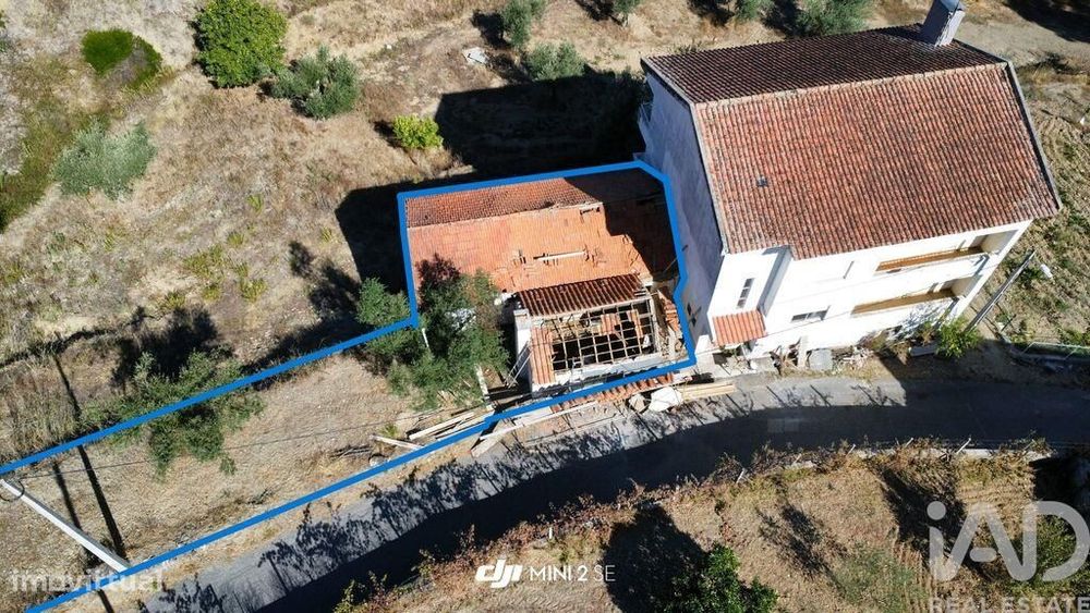 Casa / Villa em Proença-a-Nova e Peral de 69,00 m2
