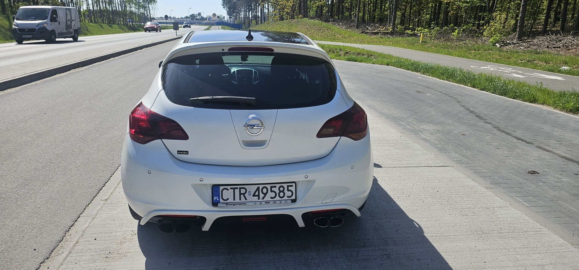 Skup aut Bydgoszcz Auto Toruń wszystkich samochodów osobowych Opel Ast