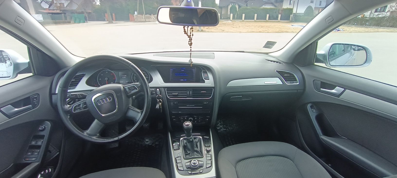 Audi A4 B8 2.0 TDI 143 km CAGA Quattro 2010