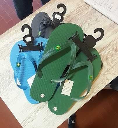 Vendo lote 50 peças roupa sortidas