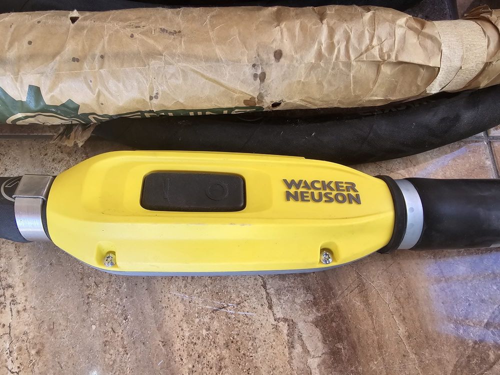 Wibrator Pogrążalny Wacker Iren 58/042/18, F-VAT buława do betonu Nowa