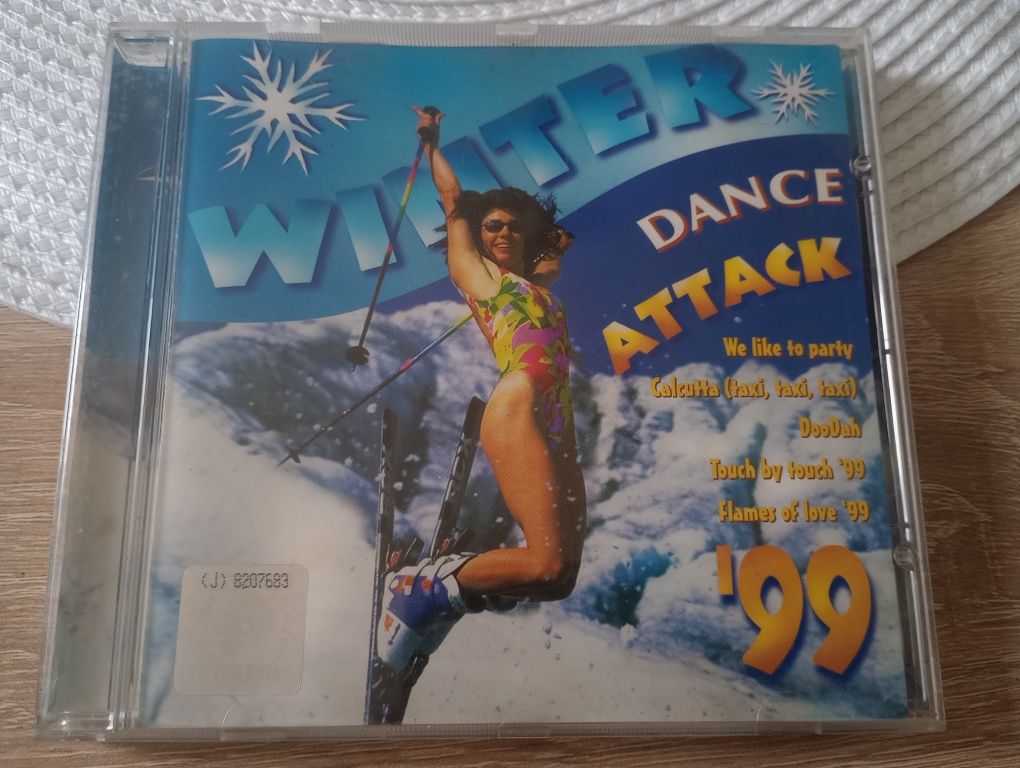 CD Winter dance attack ' 99