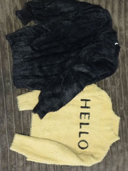 Светр на дівчинку