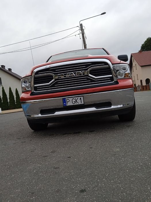 Dodge RAM 1500 4.7 V8 Benzyna, Nowa Grafika