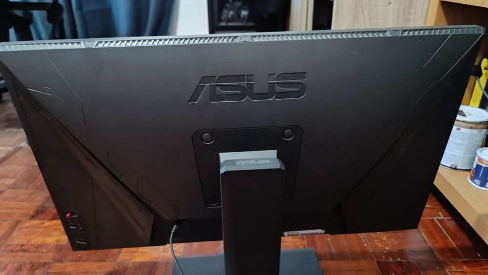 Monitor ASUS 144hz