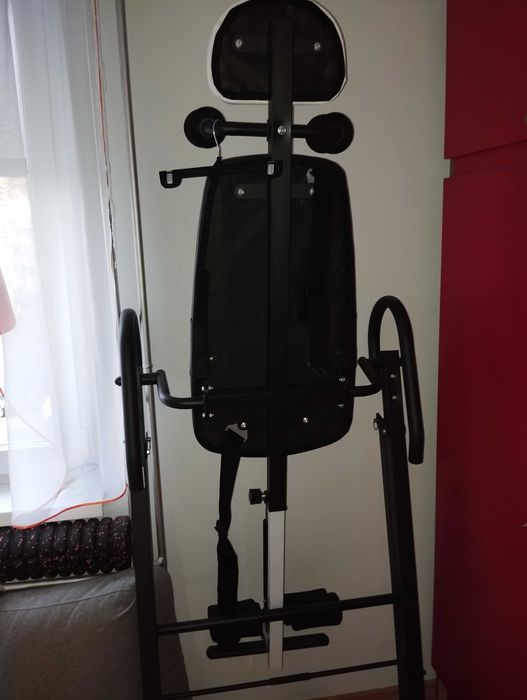 Ławka grawitacyjna inwersyjna do ćwiczeń