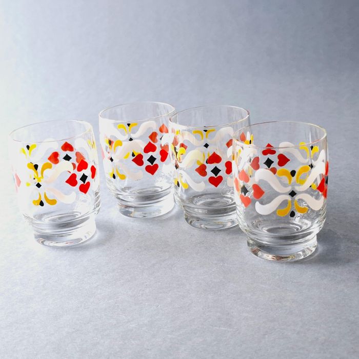 lata 60/70-te piękne kieliszki do wódki 4 szt